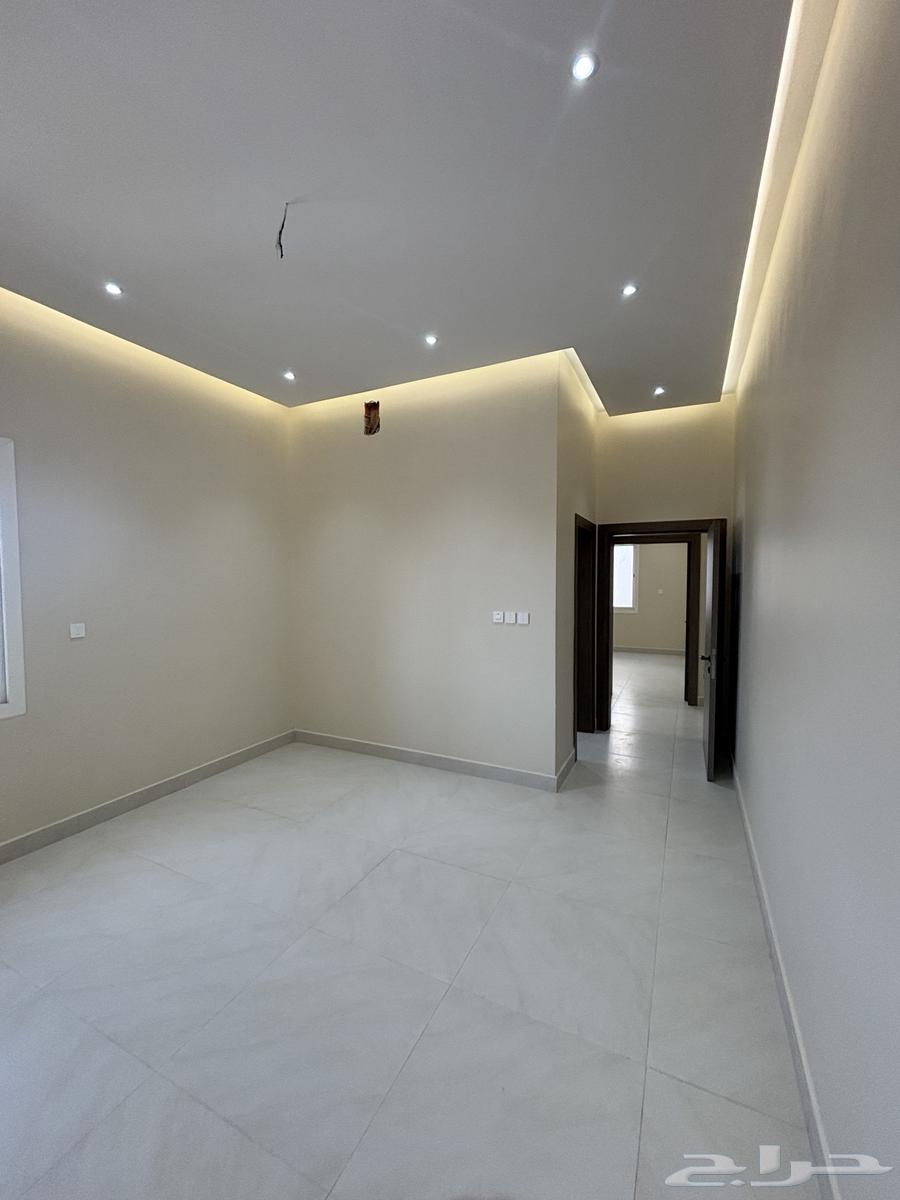 شقة 5 غرف في الفيصلية 8
