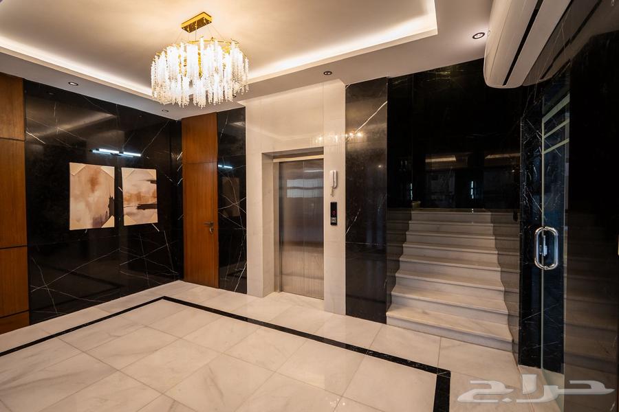 5 bedroom apartment in Al Rawdah 3