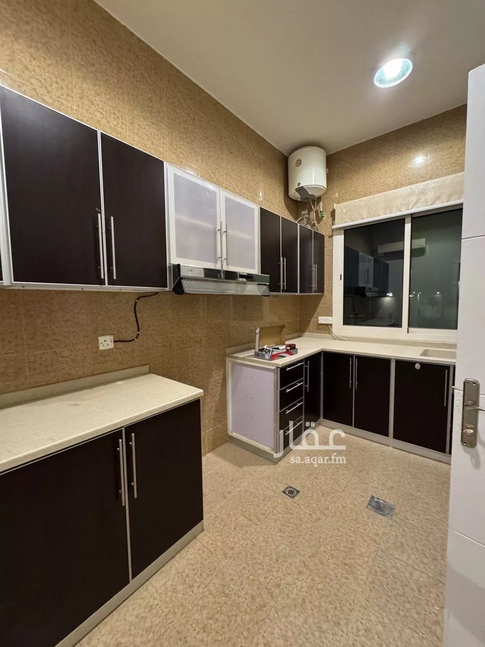 3 bedroom apartment in Al Yasmin 3