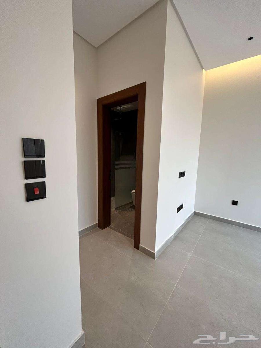 5 bedroom apartment in Al Salamah 16
