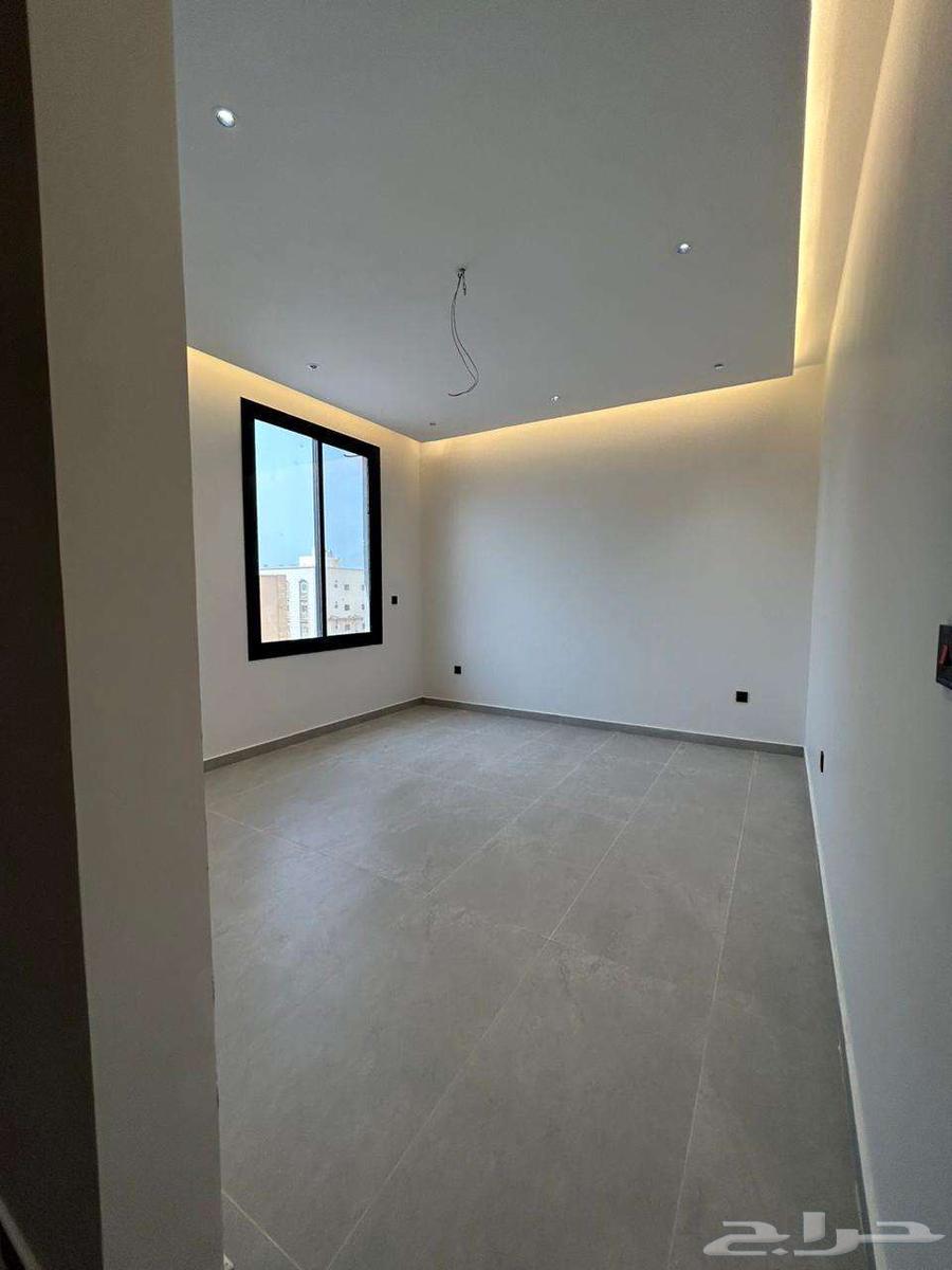 5 bedroom apartment in Al Salamah 10