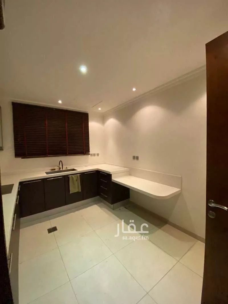 4 bedroom villa in Al Buhairah, Eastern Province 8