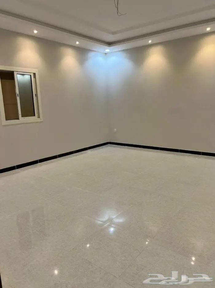 فيلا 7 غرف في الرياض 8