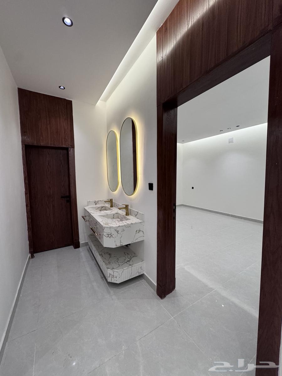 5 bedroom apartment in Ad Dar Al Baida 5