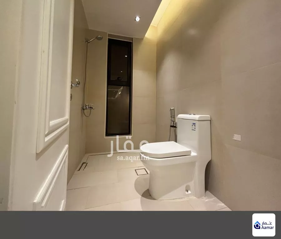 3 bedroom apartment in Al Yasmin 10