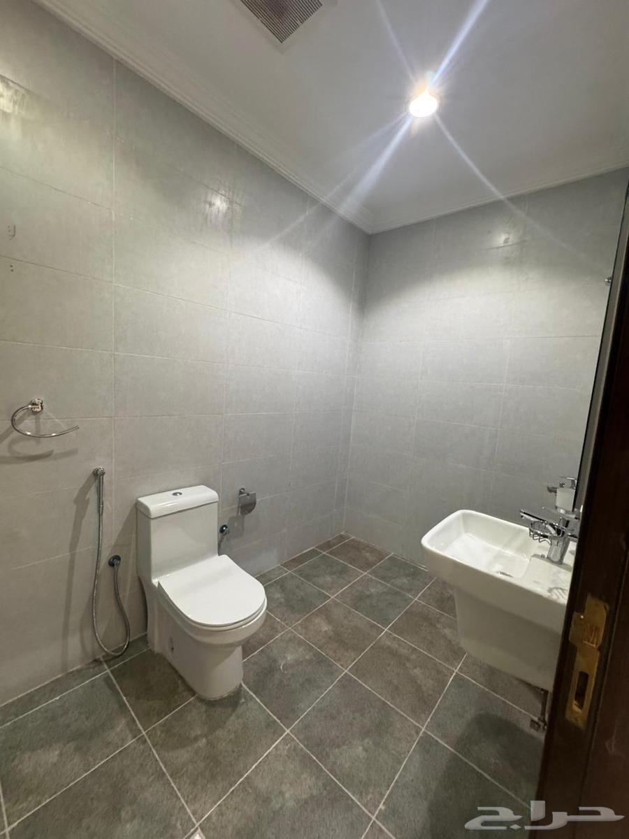 5 bedroom villa in Al Fardus, Jeddah 13