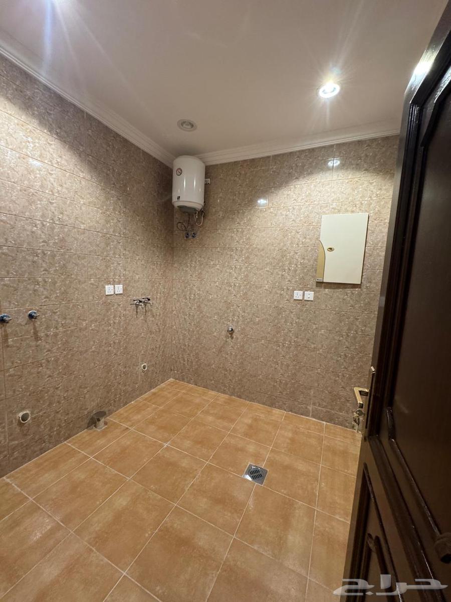 5 bedroom villa in Al Fardus, Jeddah 21
