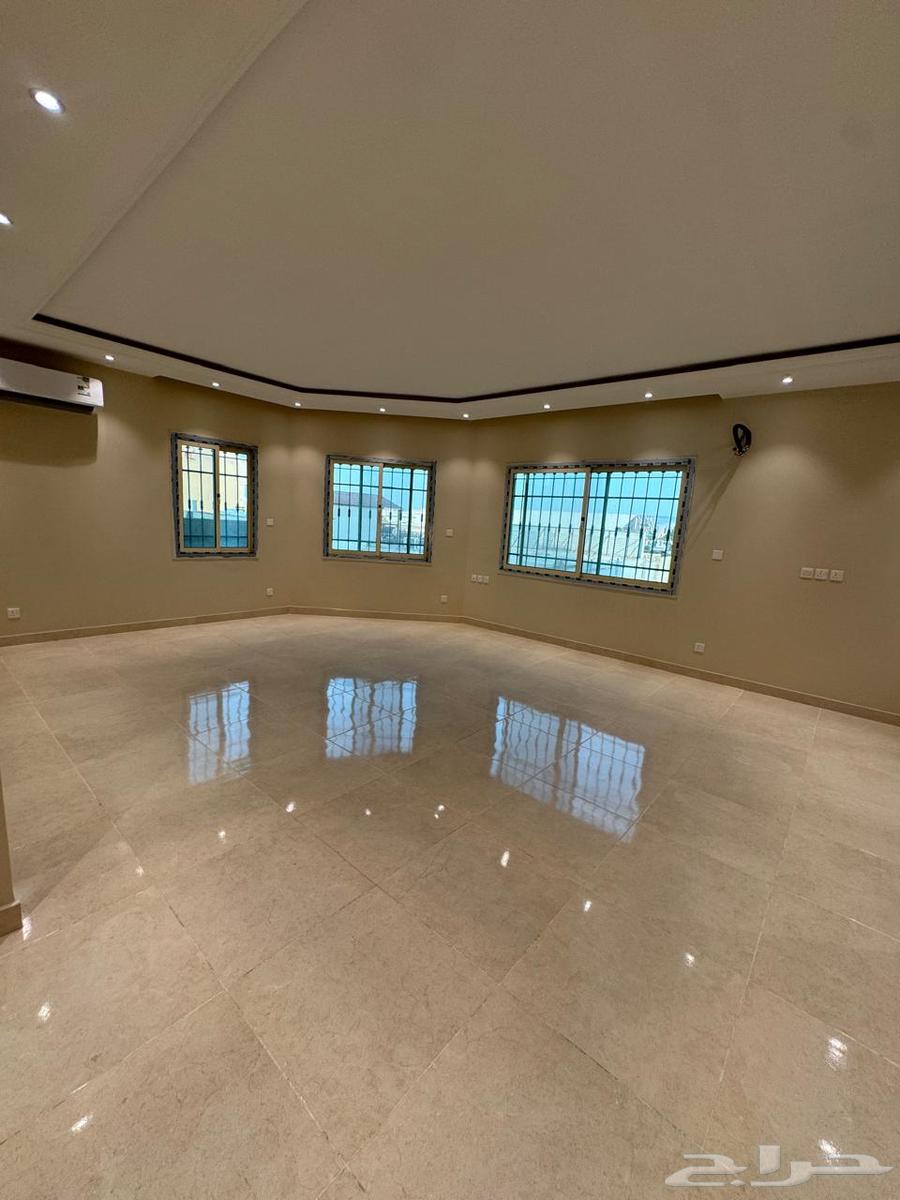 5 bedroom villa in Al Fardus, Jeddah 8