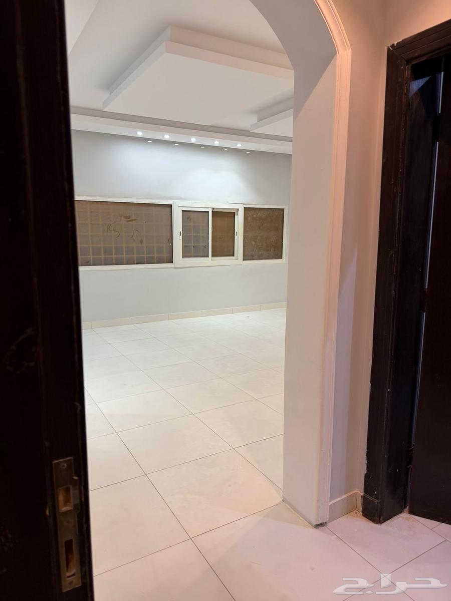 5 bedroom villa in Al Furusiyah 8