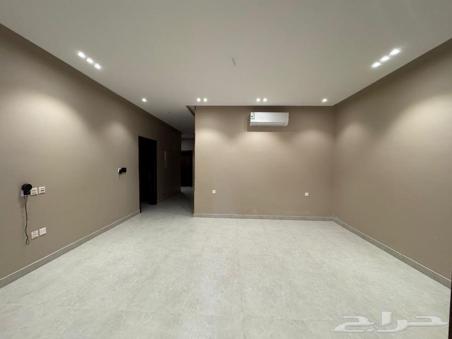 4 bedroom apartment in Al Sawari 11