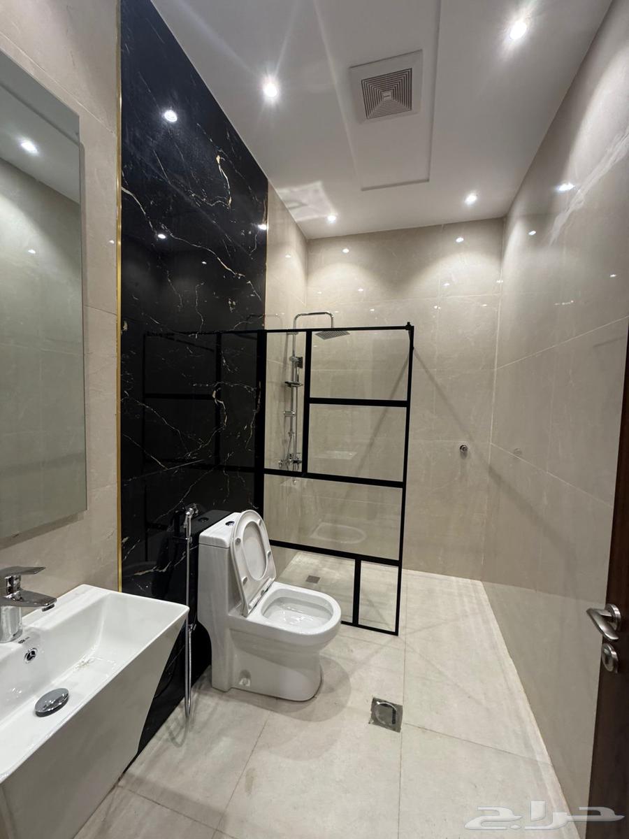 4 bedroom apartment in Al Sawari 9