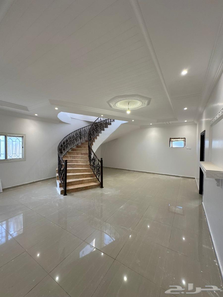 6 bedroom villa in Ar Rayan 7