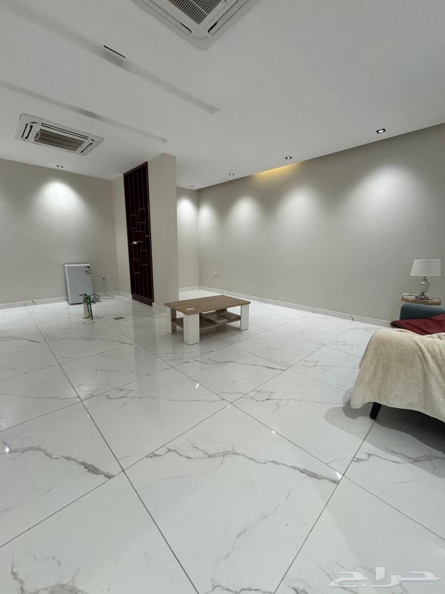 فيلا 6 غرف في الزمرد 4