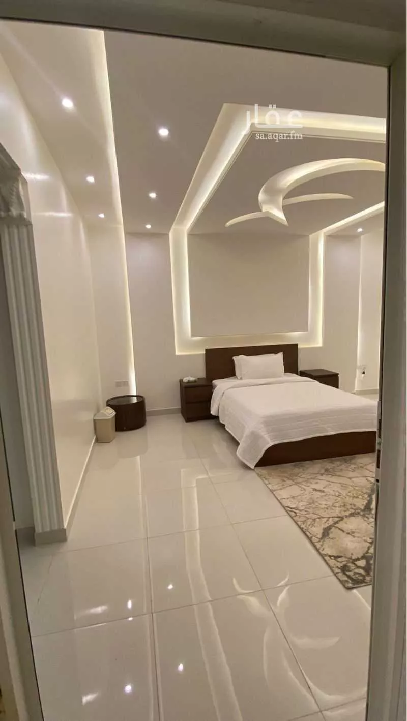 3 bedroom apartment in Al Aqiq 7