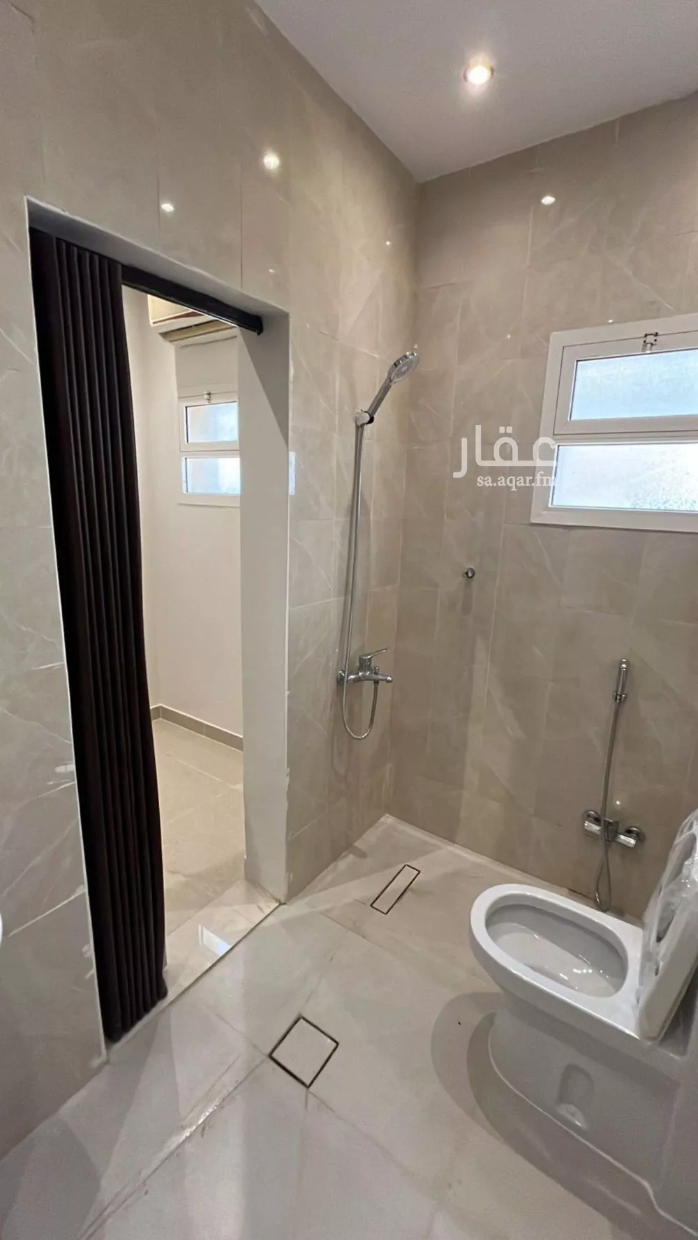 4 bedroom floor in Al Yasmin 8