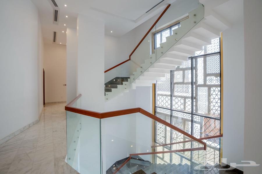 9 bedroom villa in Al Rawdah 11