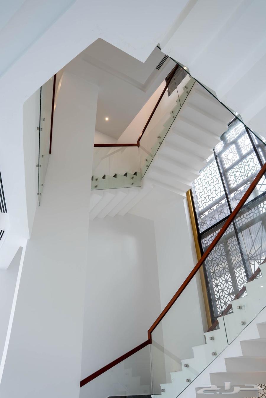9 bedroom villa in Al Rawdah 15