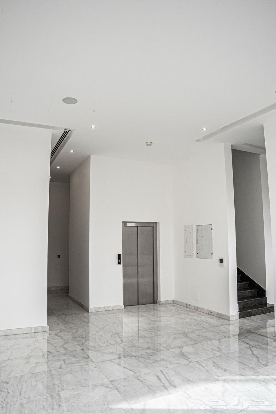 9 bedroom villa in Al Rawdah 18