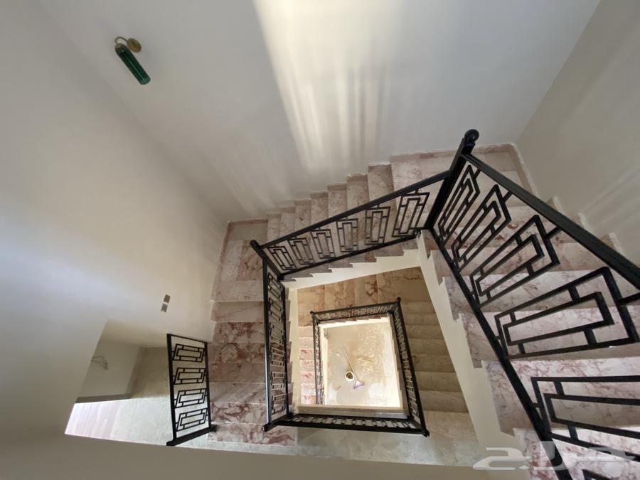 5 bedroom villa in Bryman 21