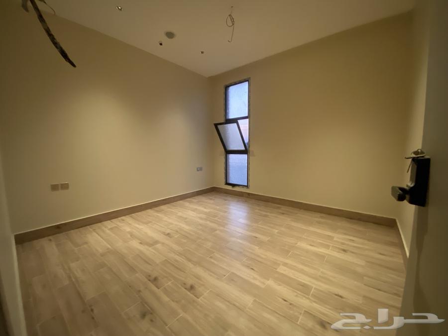 5 bedroom villa in Bryman 9