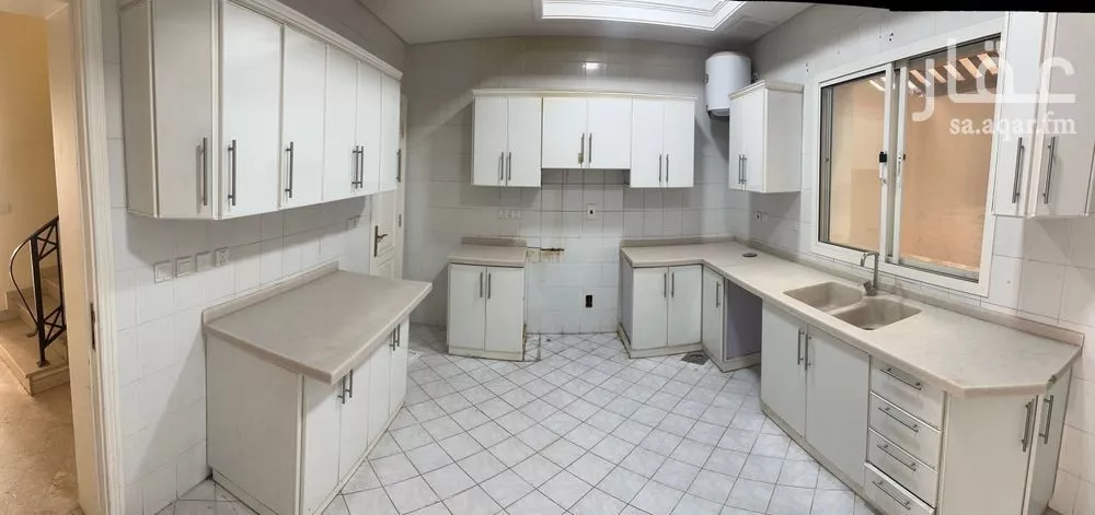 4 bedroom villa in Al Rawdah, Jeddah 15
