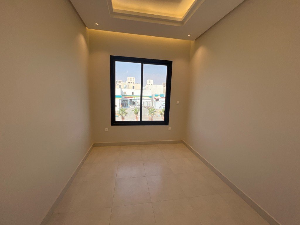 3 bedroom apartment in Al Aridh 2