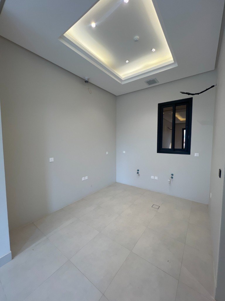 3 bedroom apartment in Al Aridh 4