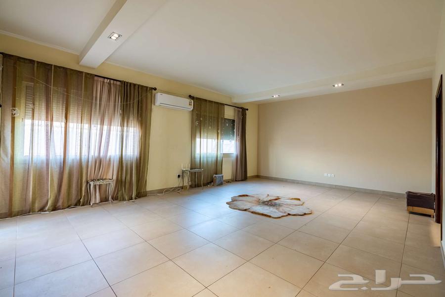 10 bedroom villa in Al Naeem 3