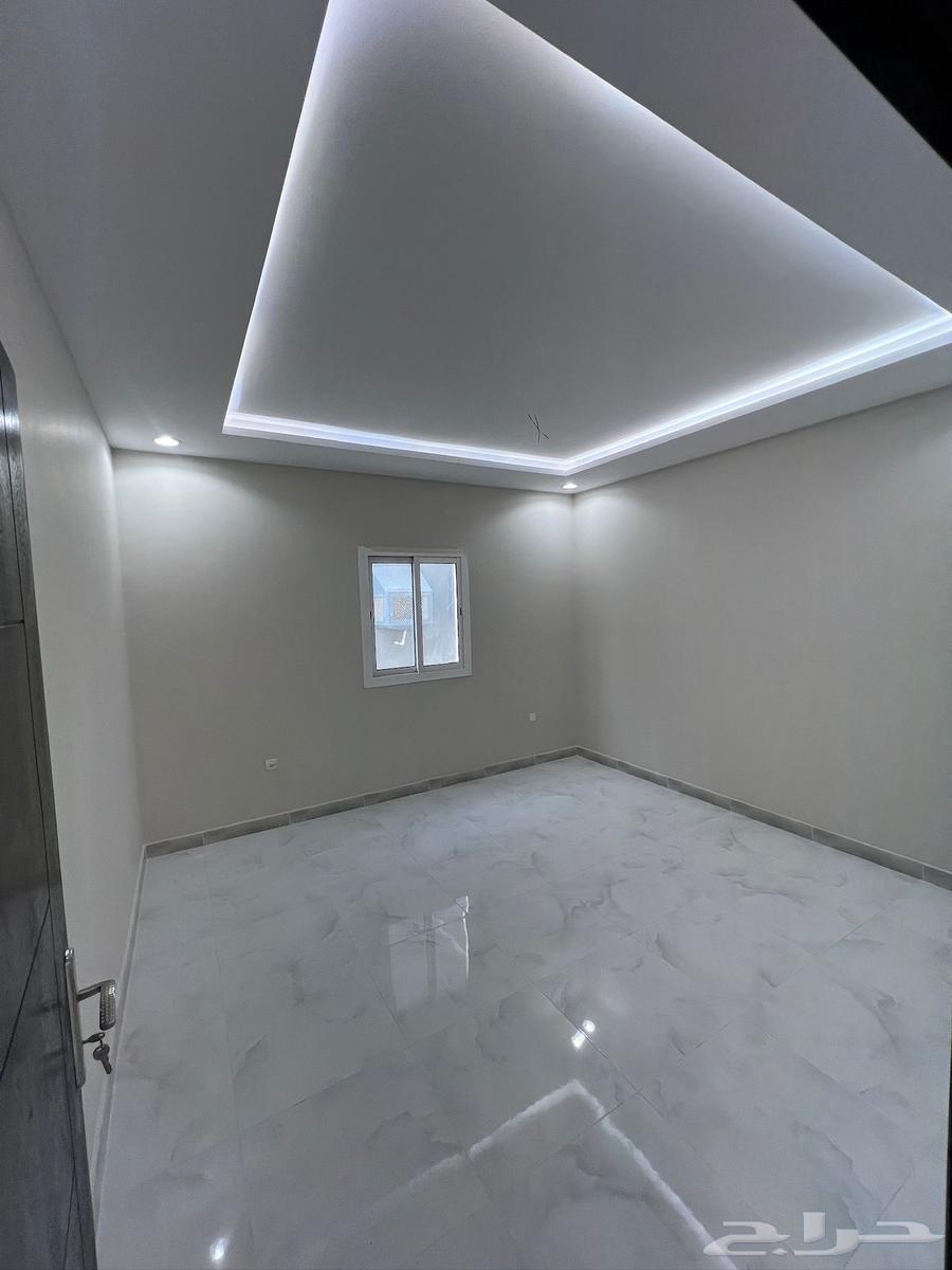 6 bedroom villa in Ar Rayan 5