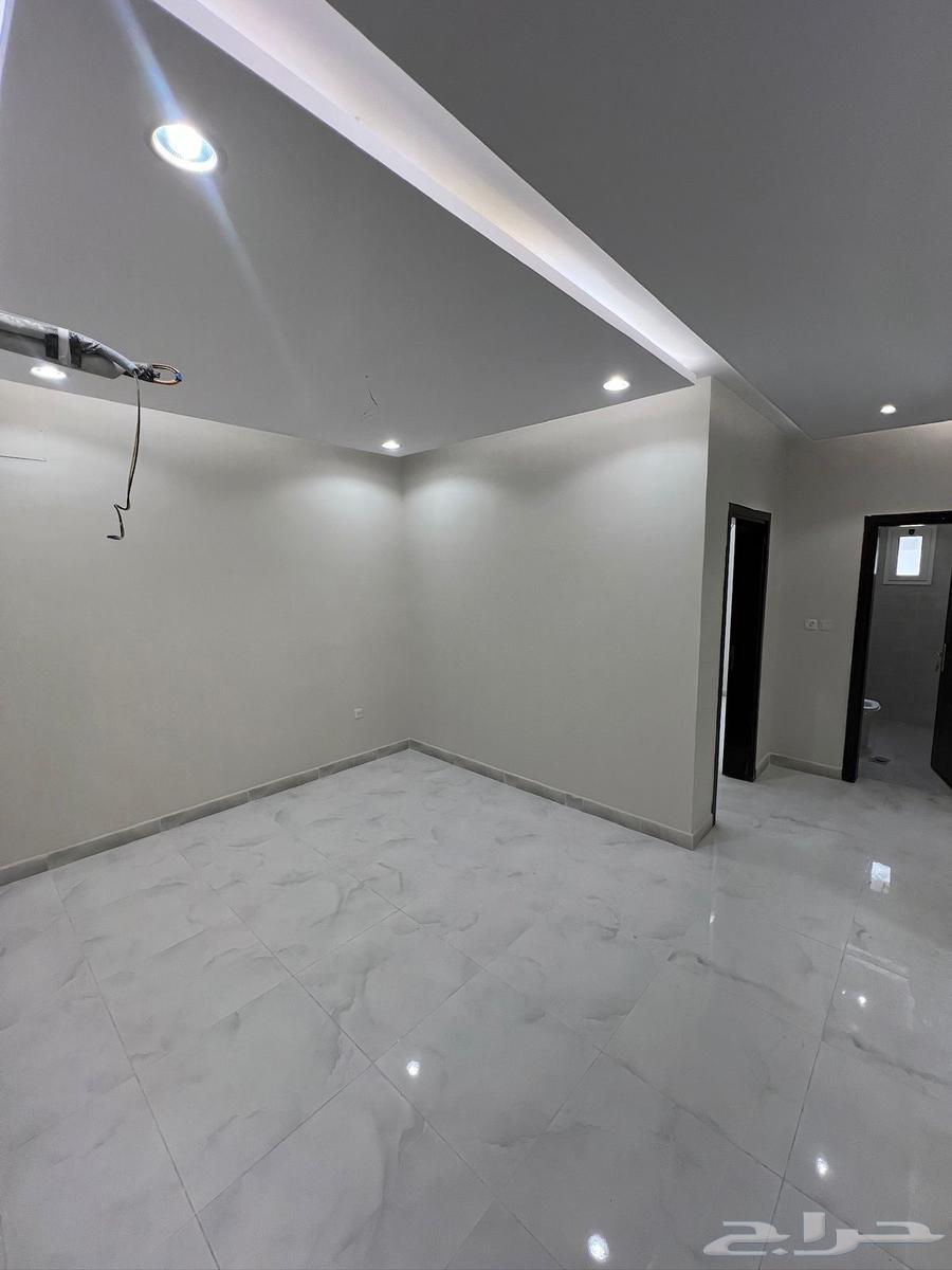 6 bedroom villa in Ar Rayan 7