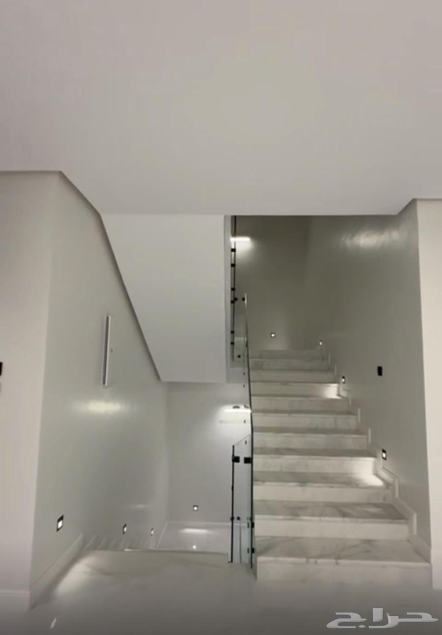 8 bedroom villa in Abhur North 8