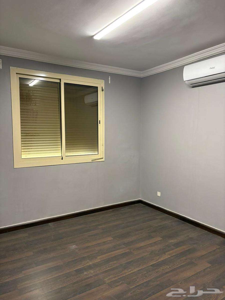 4 bedroom villa in Al Gharbiyah, Jeddah 6