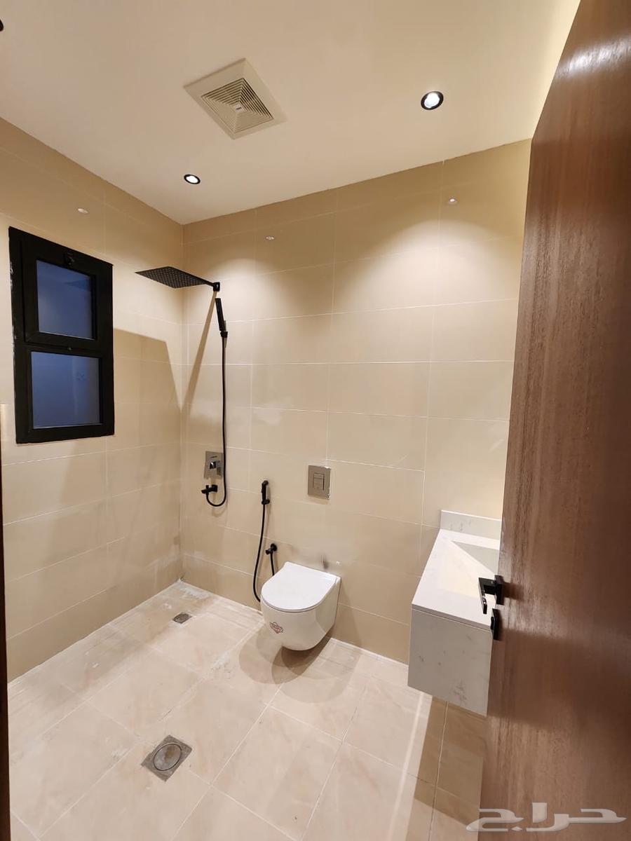 8 bedroom villa in Jeddah 13