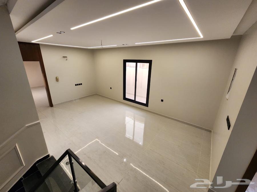 8 bedroom villa in Jeddah 5