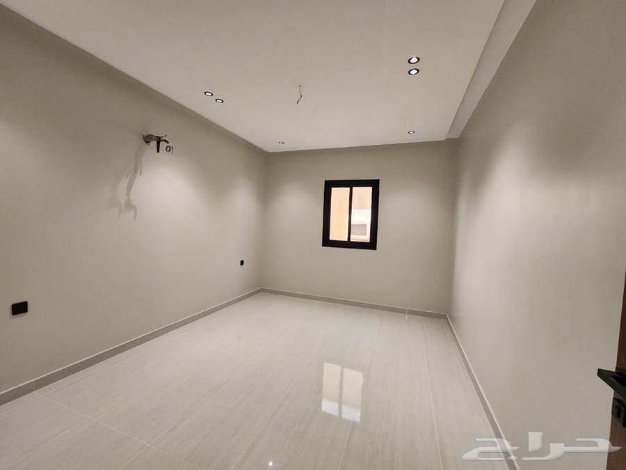 8 bedroom villa in Jeddah 6