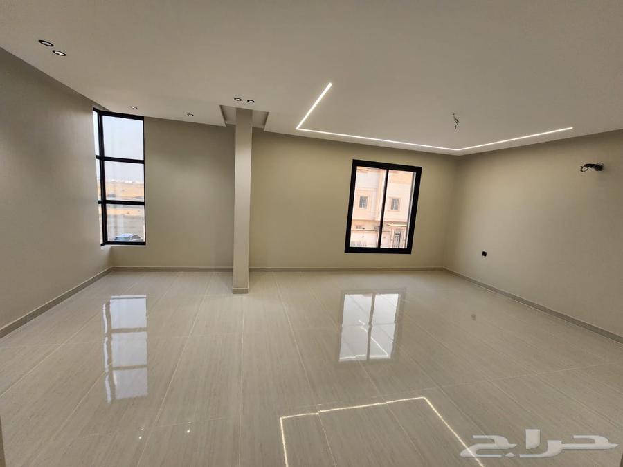8 bedroom villa in Jeddah 10