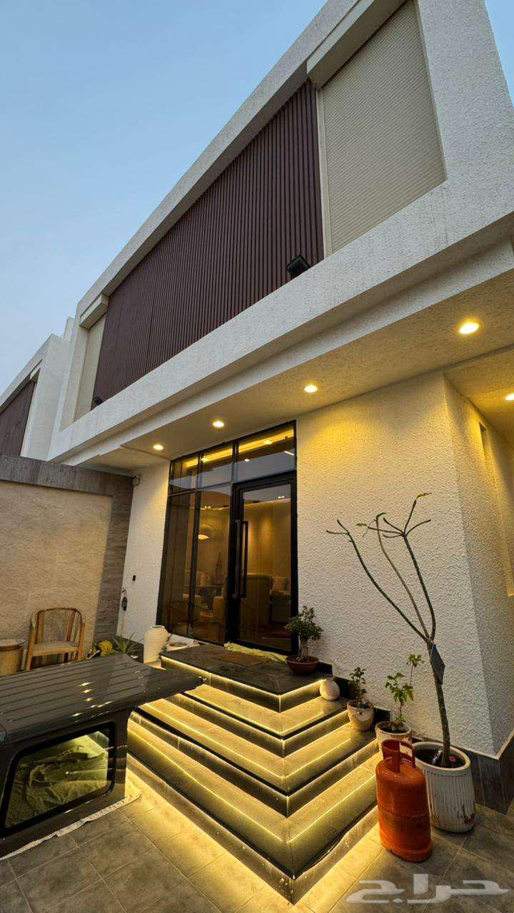 5 bedroom villa in Az Zomorod 15