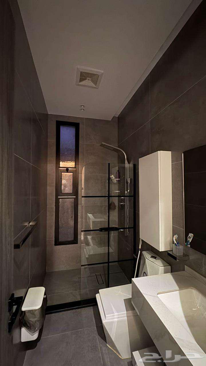 5 bedroom villa in Az Zomorod 3