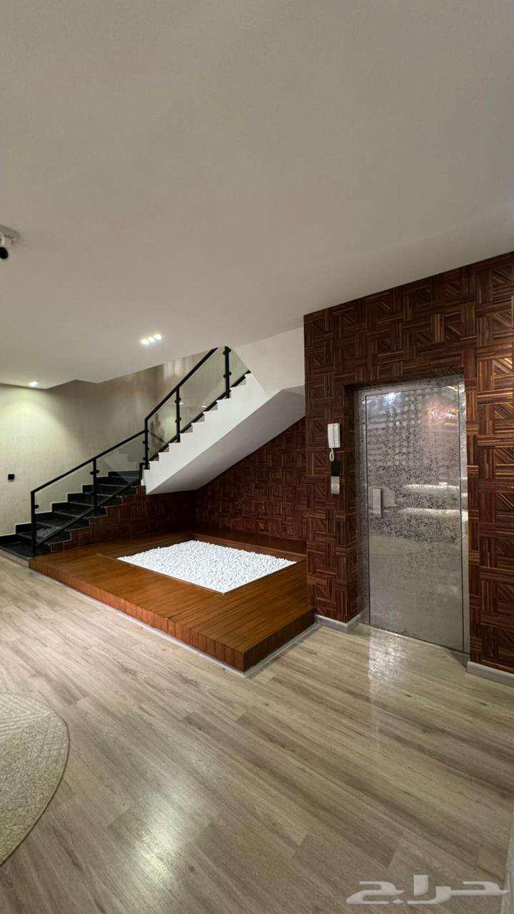 5 bedroom villa in Az Zomorod 10