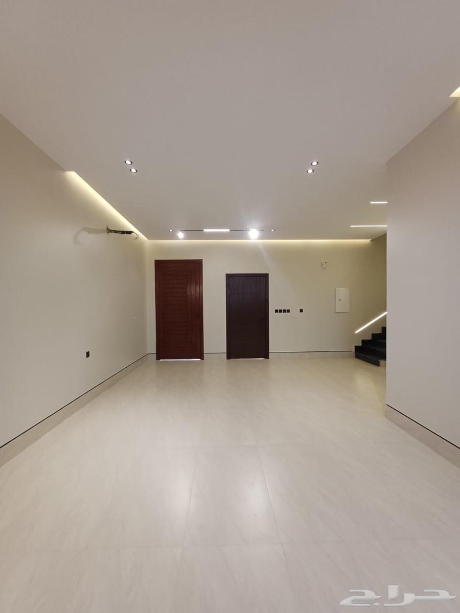 8 bedroom villa in Al Furusiyah 14