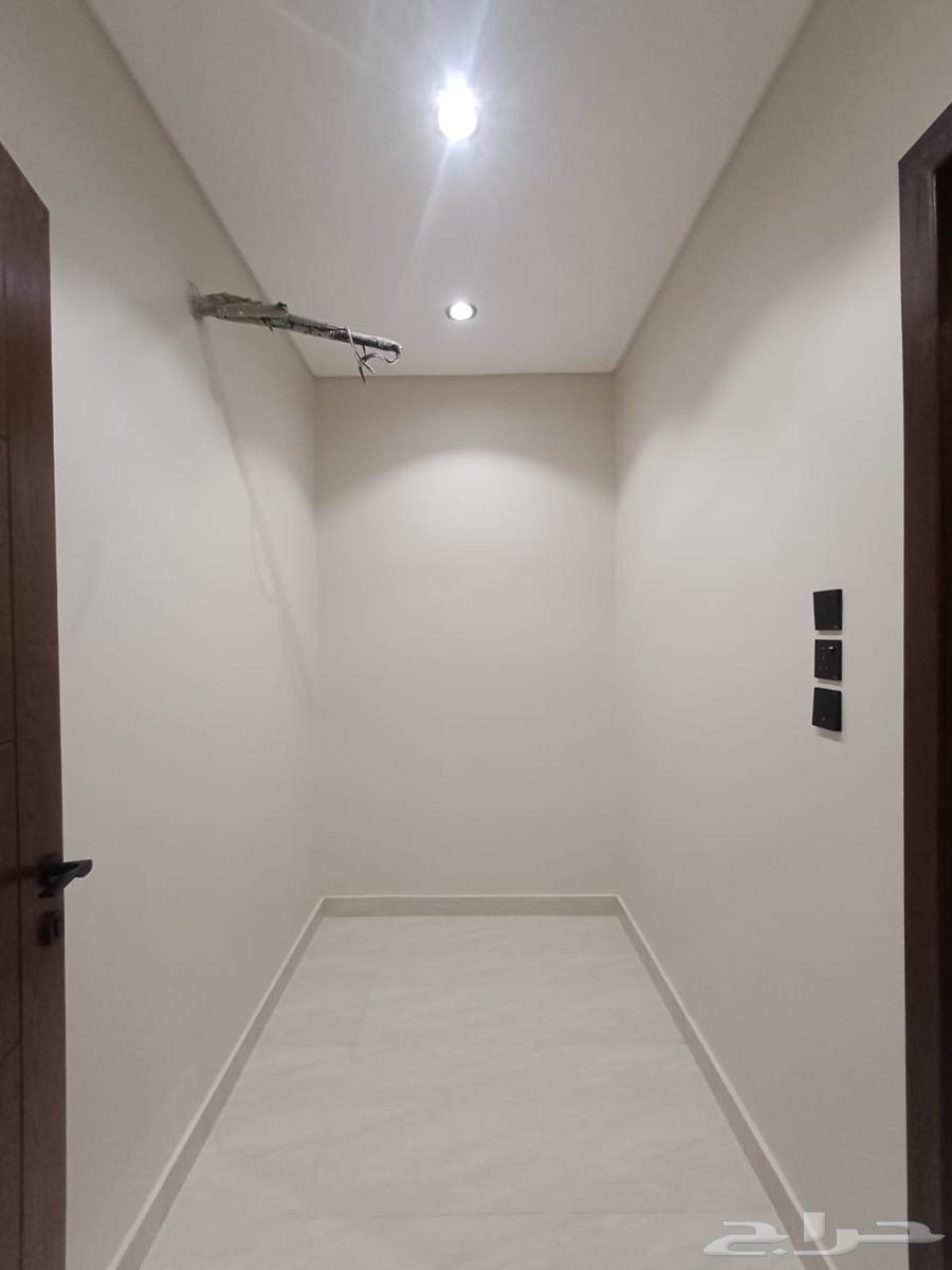 8 bedroom villa in Al Furusiyah 6