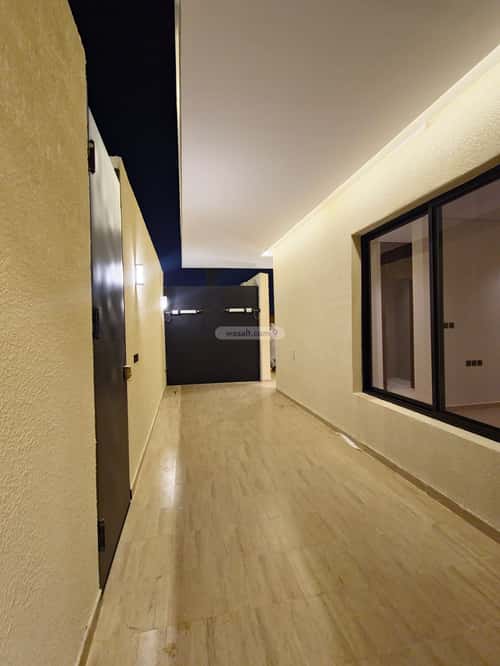 floor in Al Zahrah 12