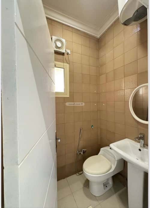 3 bedroom apartment in Al Yasmin 6