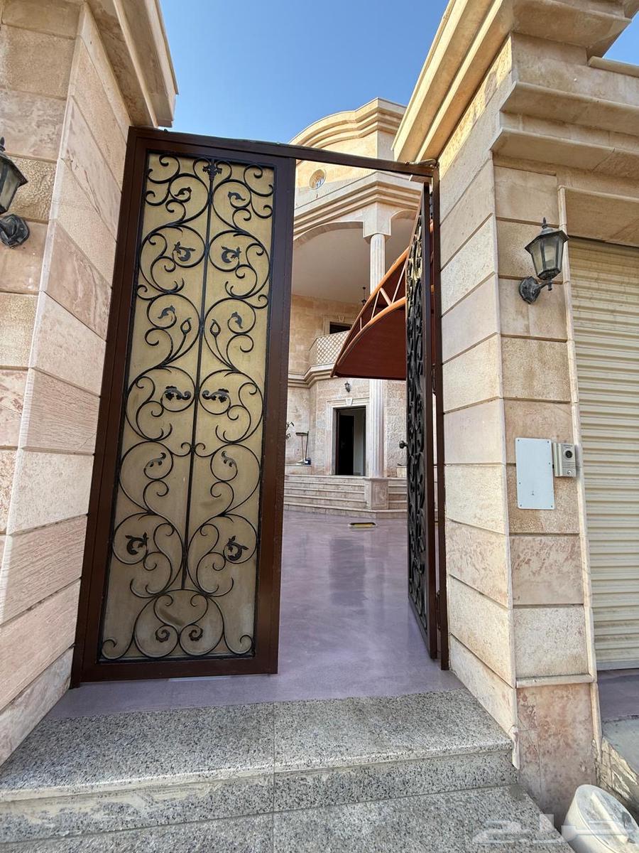 10 bedroom villa in Al Basateen, Jeddah 17