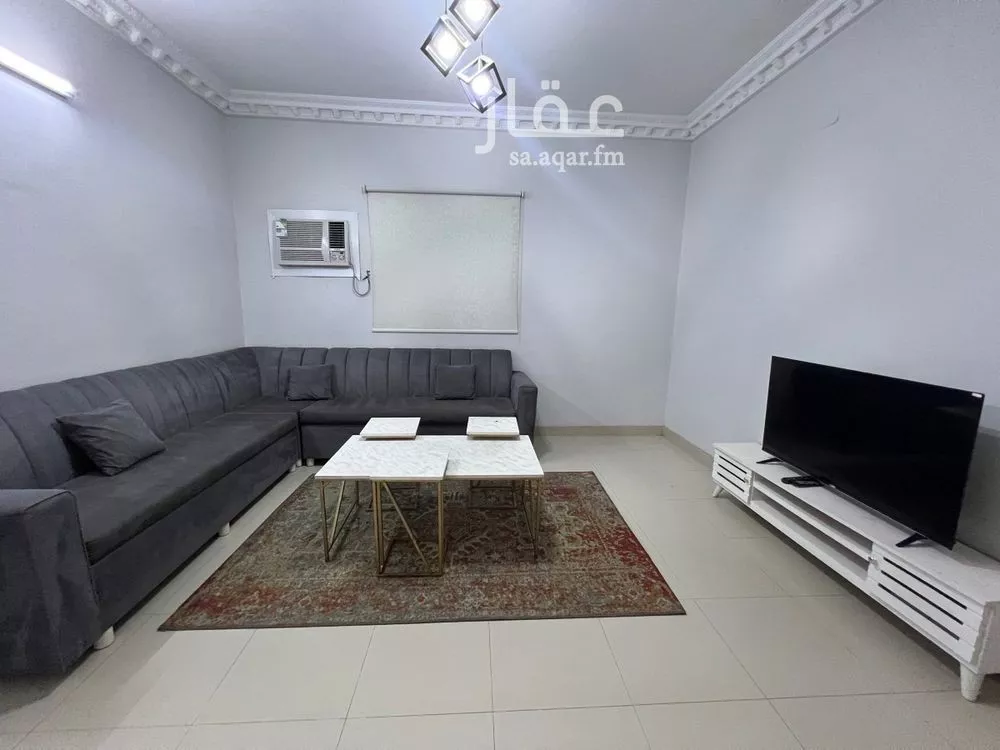 2 bedroom apartment in Al Yarmouk 4