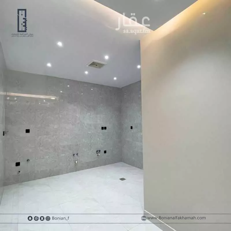 4 bedroom apartment in Al Safa, Jeddah 4