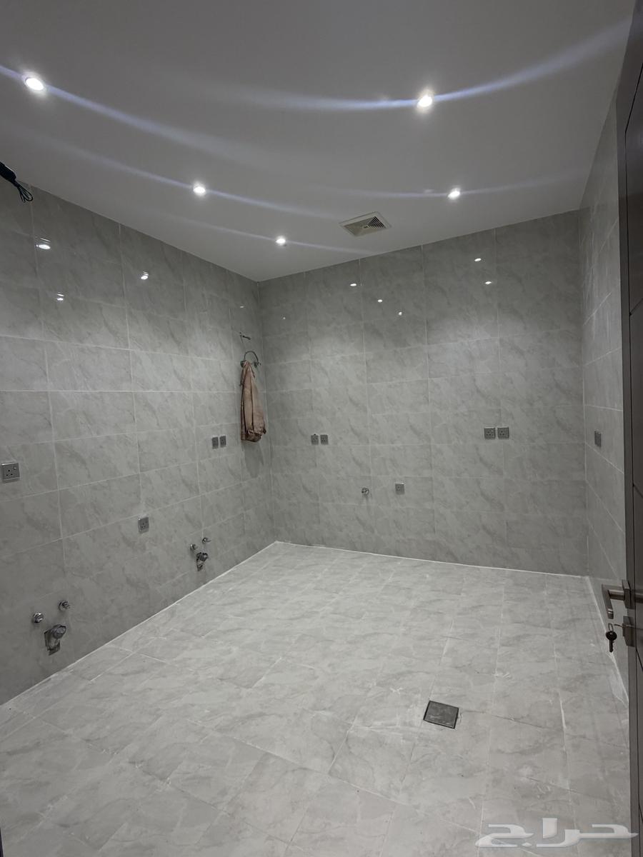 7 bedroom villa in Jeddah 11