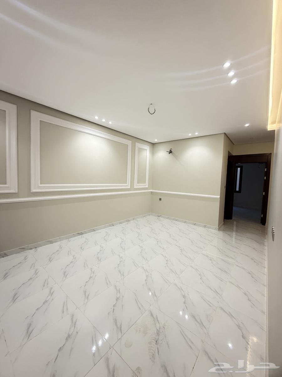 7 bedroom villa in Jeddah 15