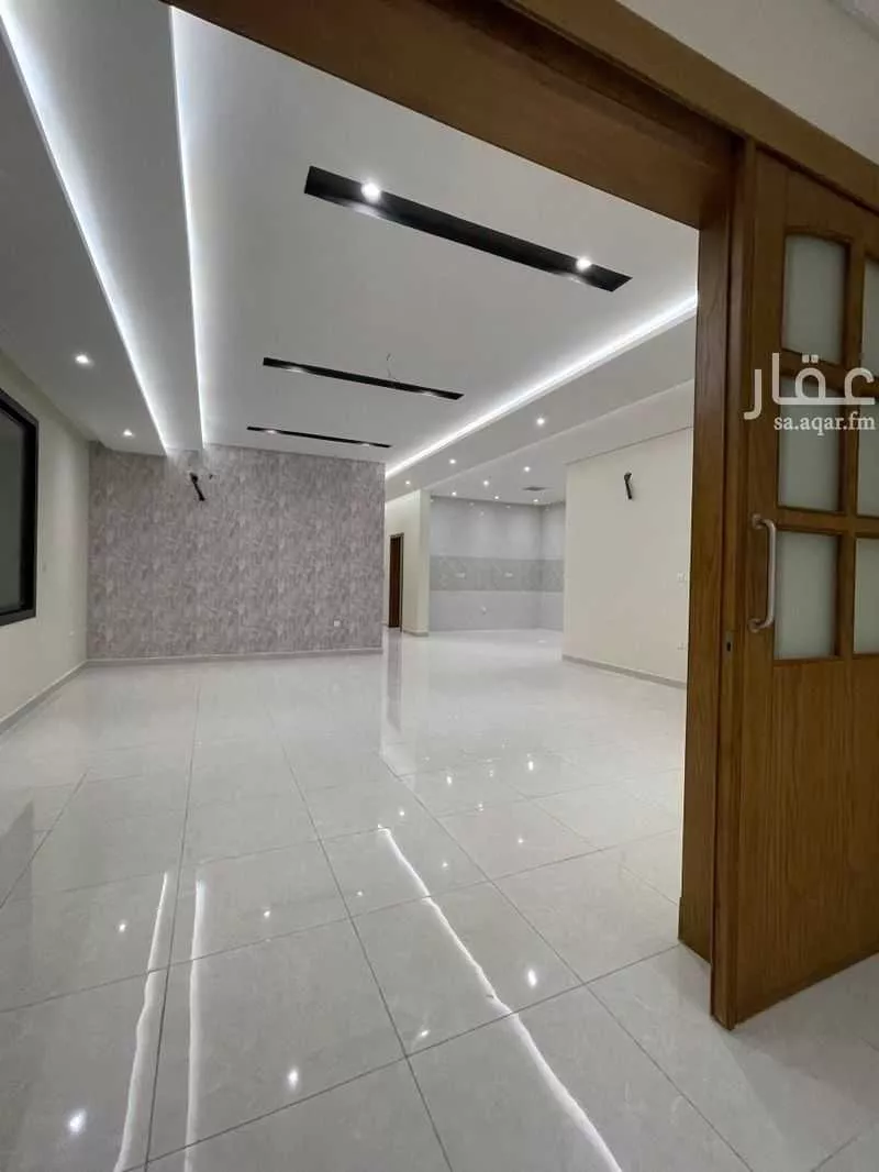 5 bedroom apartment in Al Marwa 2