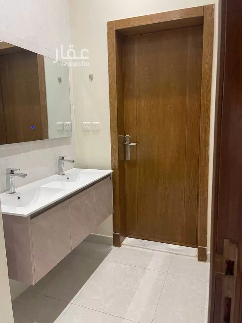 5 bedroom apartment in Al Marwa 5
